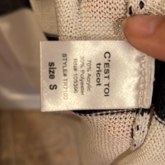 Cardigan - Picture 3 of 6